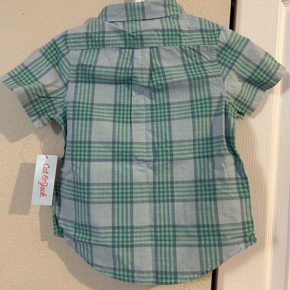 Cat & Jack Light Blue and Green Plaid Short-Sleeve Button-Up Shirt - Picture 2 of 2